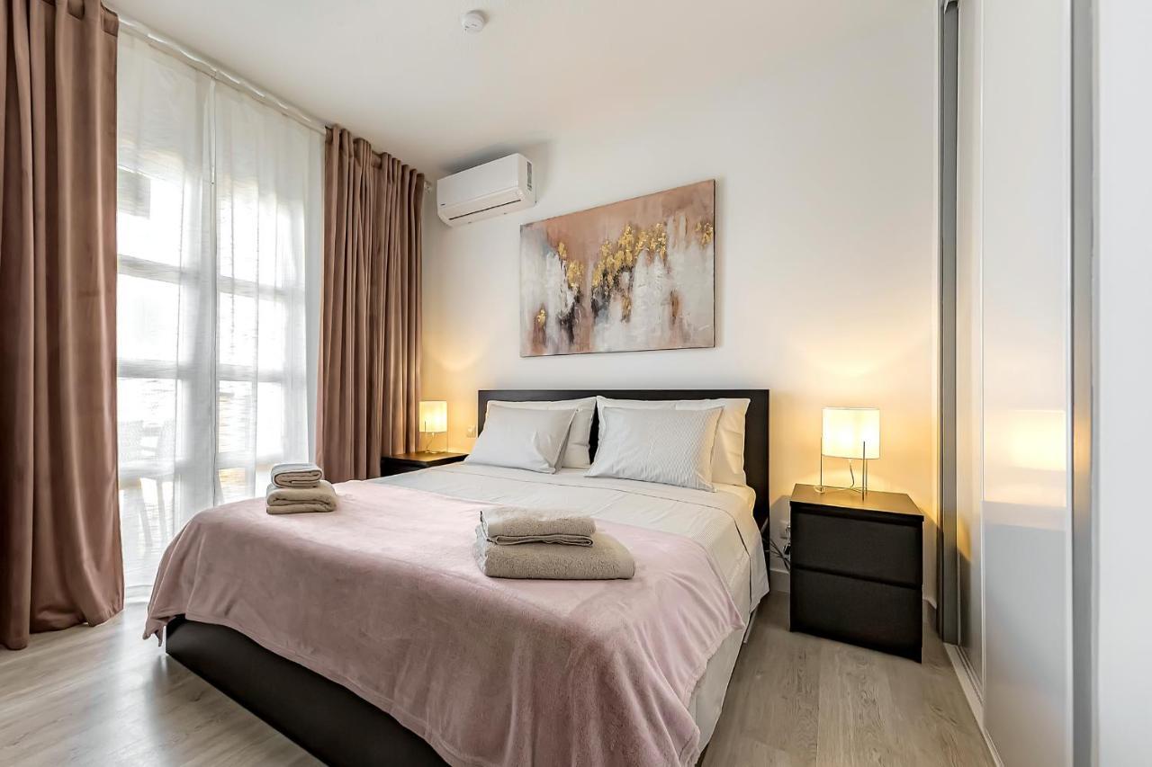 Beautiful 2 Bedroom Vista Del Mar Costa Adeje (Tenerife)