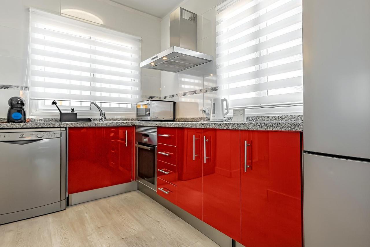 Beautiful 2 Bedroom Vista Del Mar Apartment Costa Adeje (Tenerife)