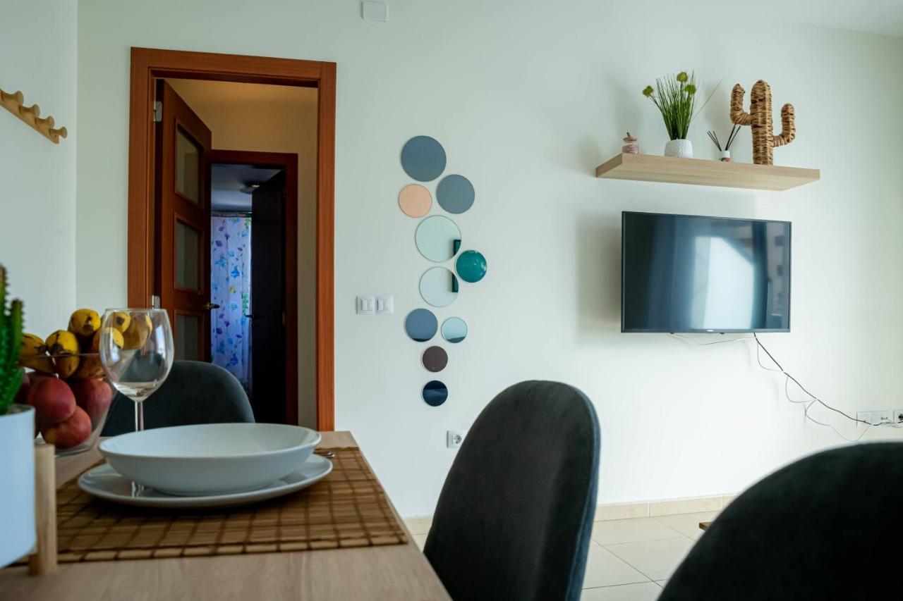 El Tajaraste Apartment *
