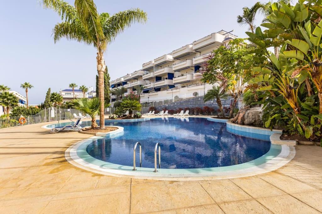 En Cristianos Urb.playa Graciosa Apartamento *