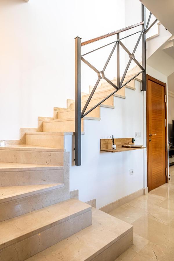 Casa Mira