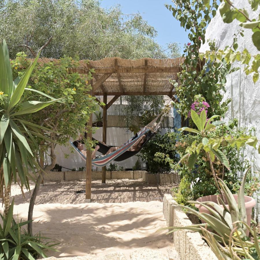 Los Amigos Nomad Hostal La Mareta