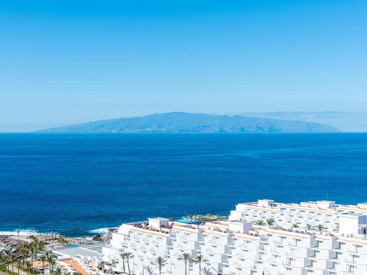 1409 Luxury Paraiso Sea View