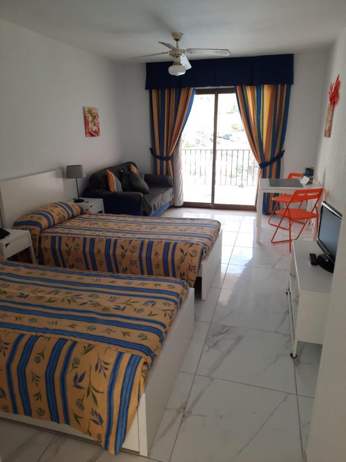 Aparthotel Castle Harbour Los Cristianos (Tenerife)