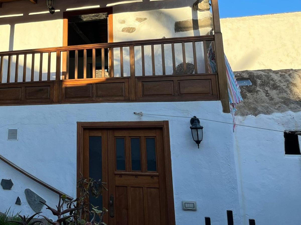 Unique Canarian 1700s - Casa Salvia Las Aguas - Ocean & Natural Pools 150m - Whole Gated House * San Juan de la Rambla