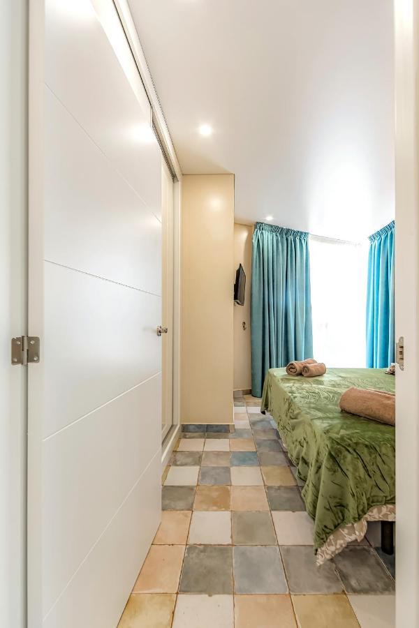 Luxury Two-bedroom Four Seasons Appartement *