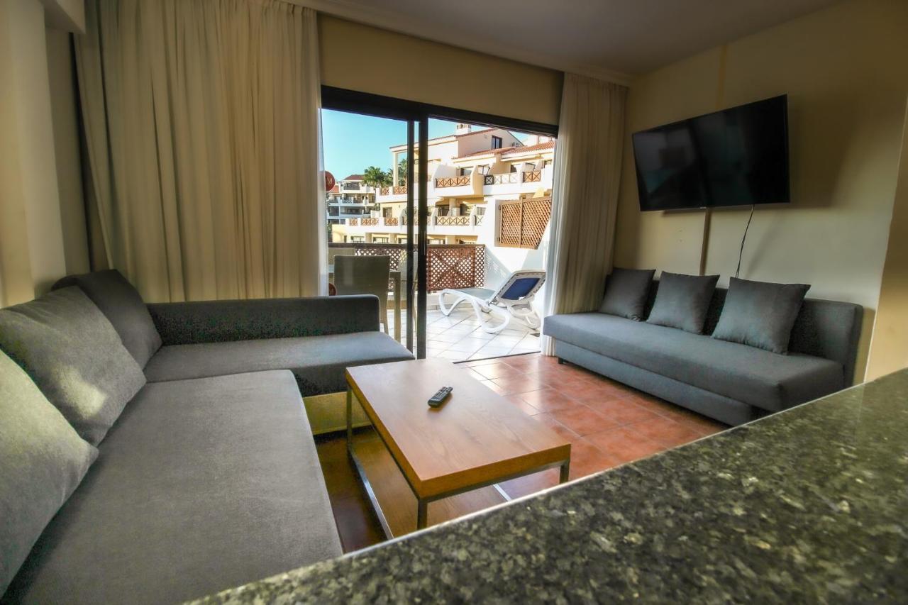 On Floor With Heated Pool In Golf Del Sur Apartment *