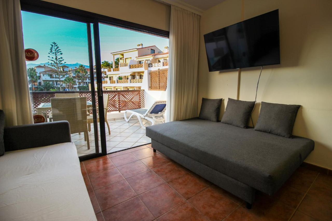 On Floor With Heated Pool In Golf Del Sur Apartment *