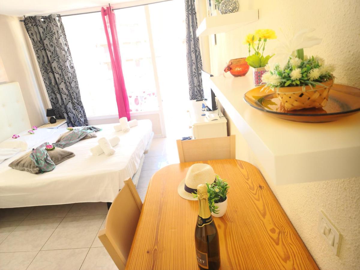 Apartment 323 Borinquen Studio Wifi Free Ocean View *