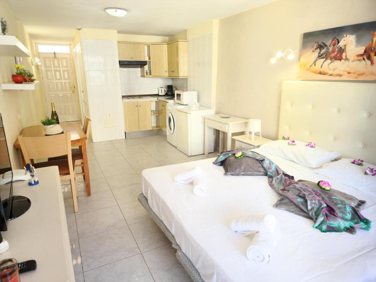 Apartment 323 Borinquen Studio Wifi Free Ocean View *