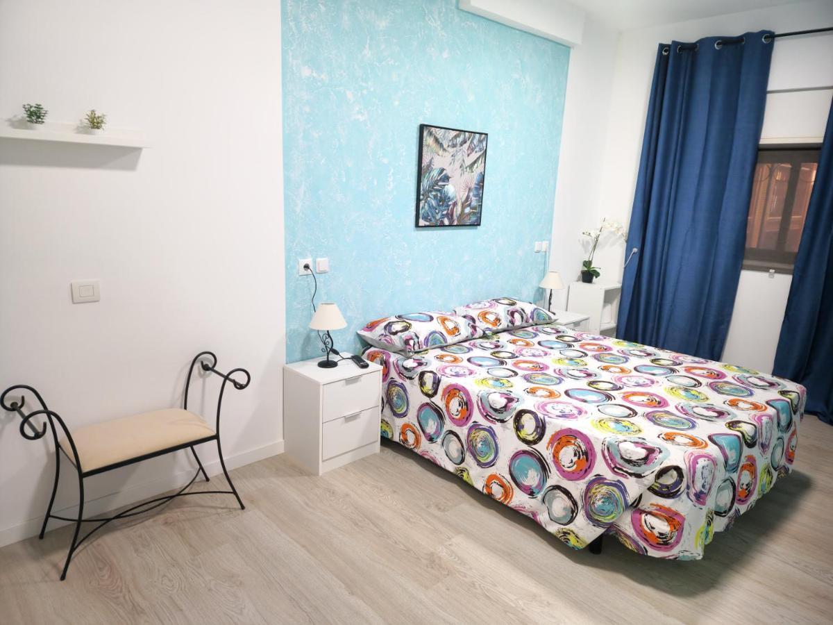301, 2 Bedrooms, Near Playa De Americas & Free Wifi * Playa de las Américas