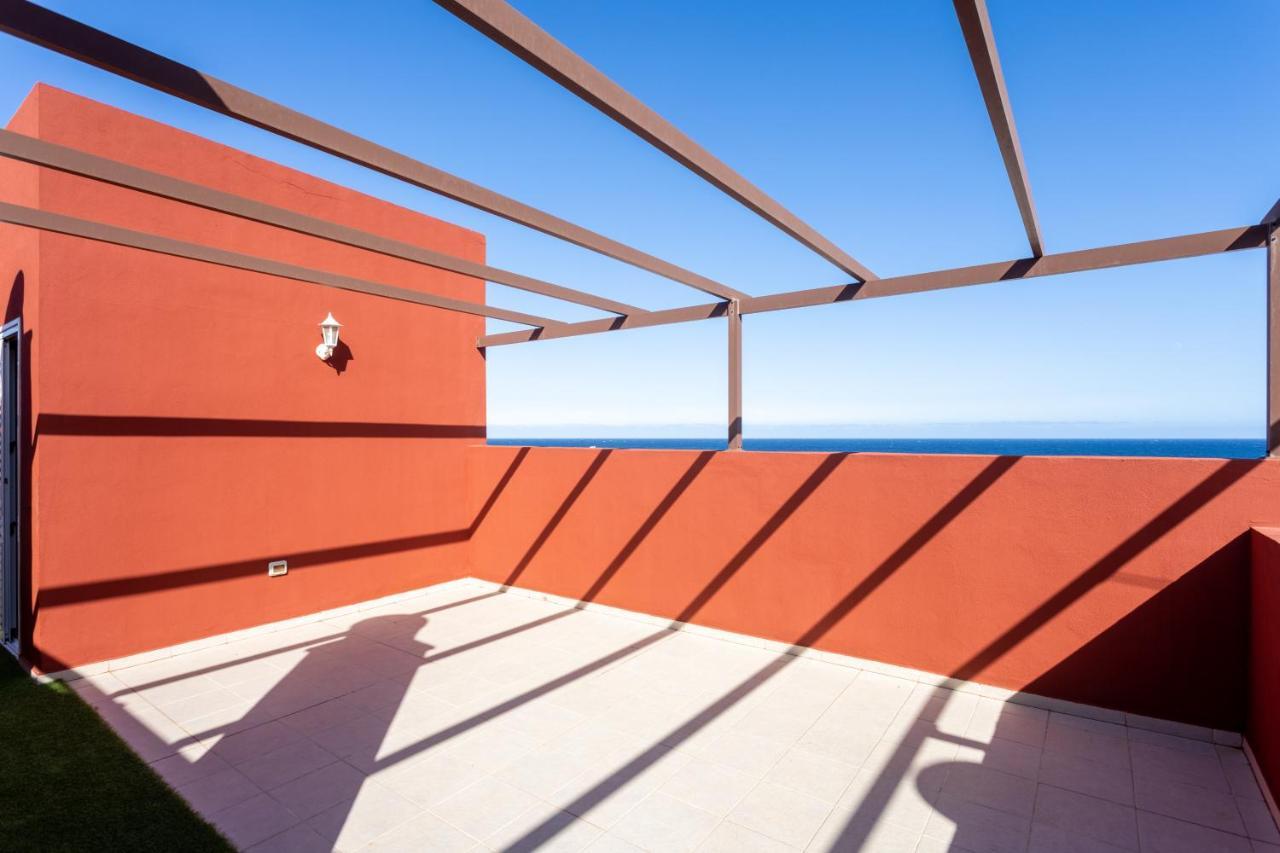 Home2book Sea Front Duplex Terrace Pool Apartment *
