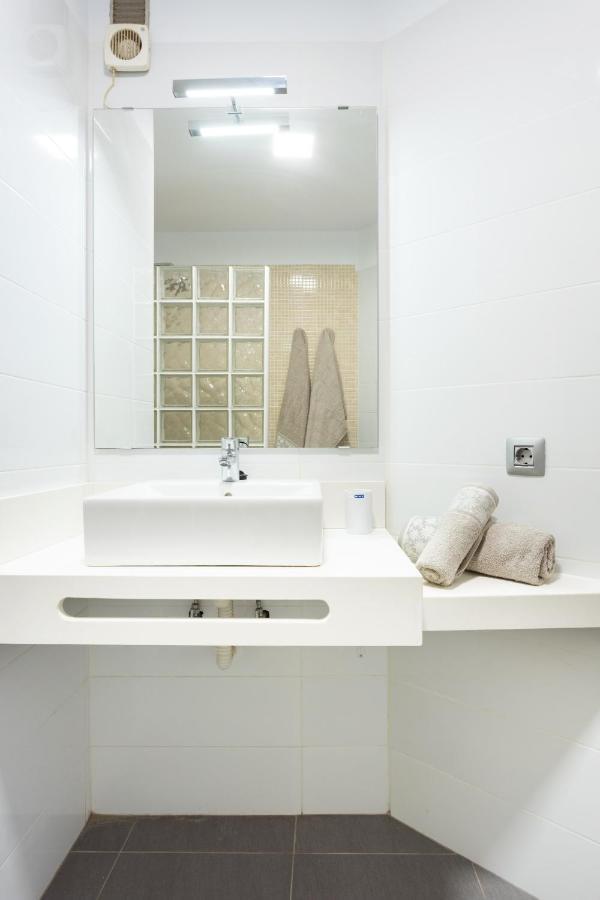Frontline Penthouse With Heated Pool And Parking * Los Cristianos (Tenerife)