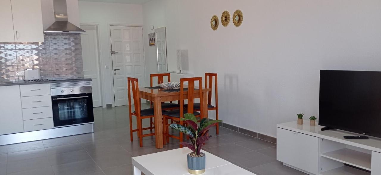 Hc Abroad Apartment *