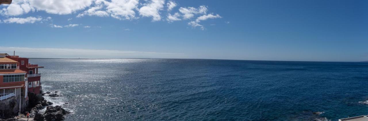 Hébergement de vacances Breath-taking Views On The First Line Of The Ocean