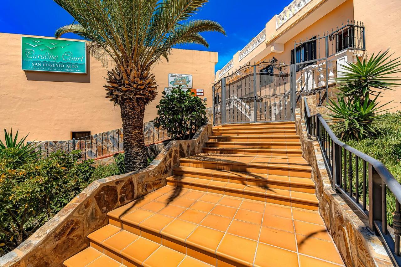 Recently Renovated Seaviews Paradise Court Appartement *