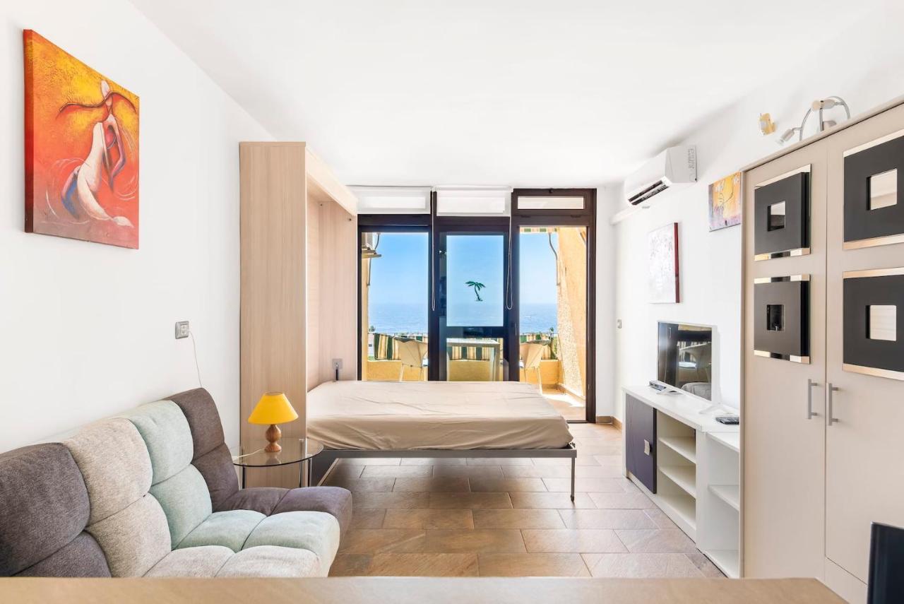 Playa Del Sol Apartment *