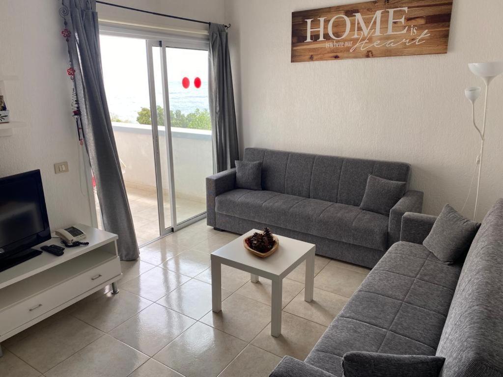 Apartment Playa Chica / Playa Gaviotas