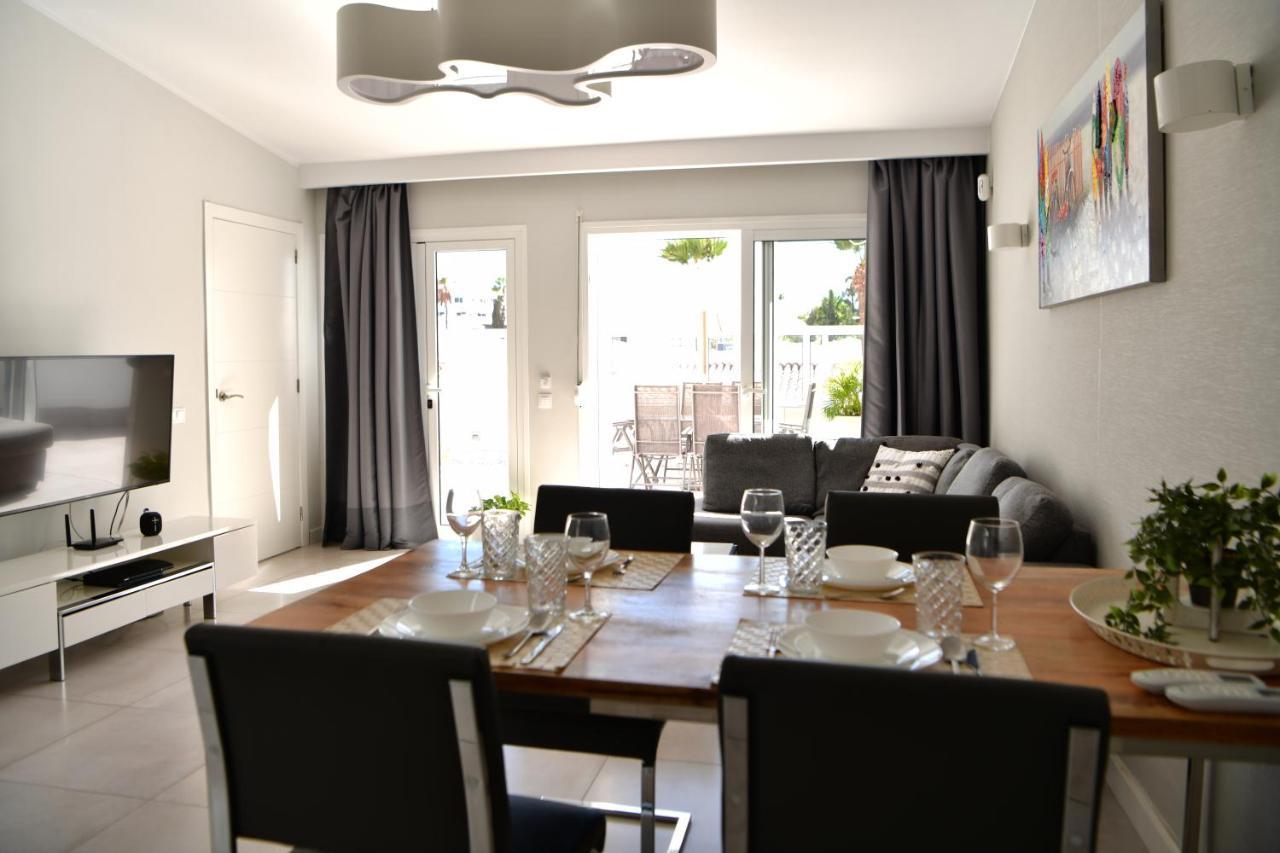 Luxury In Island Village