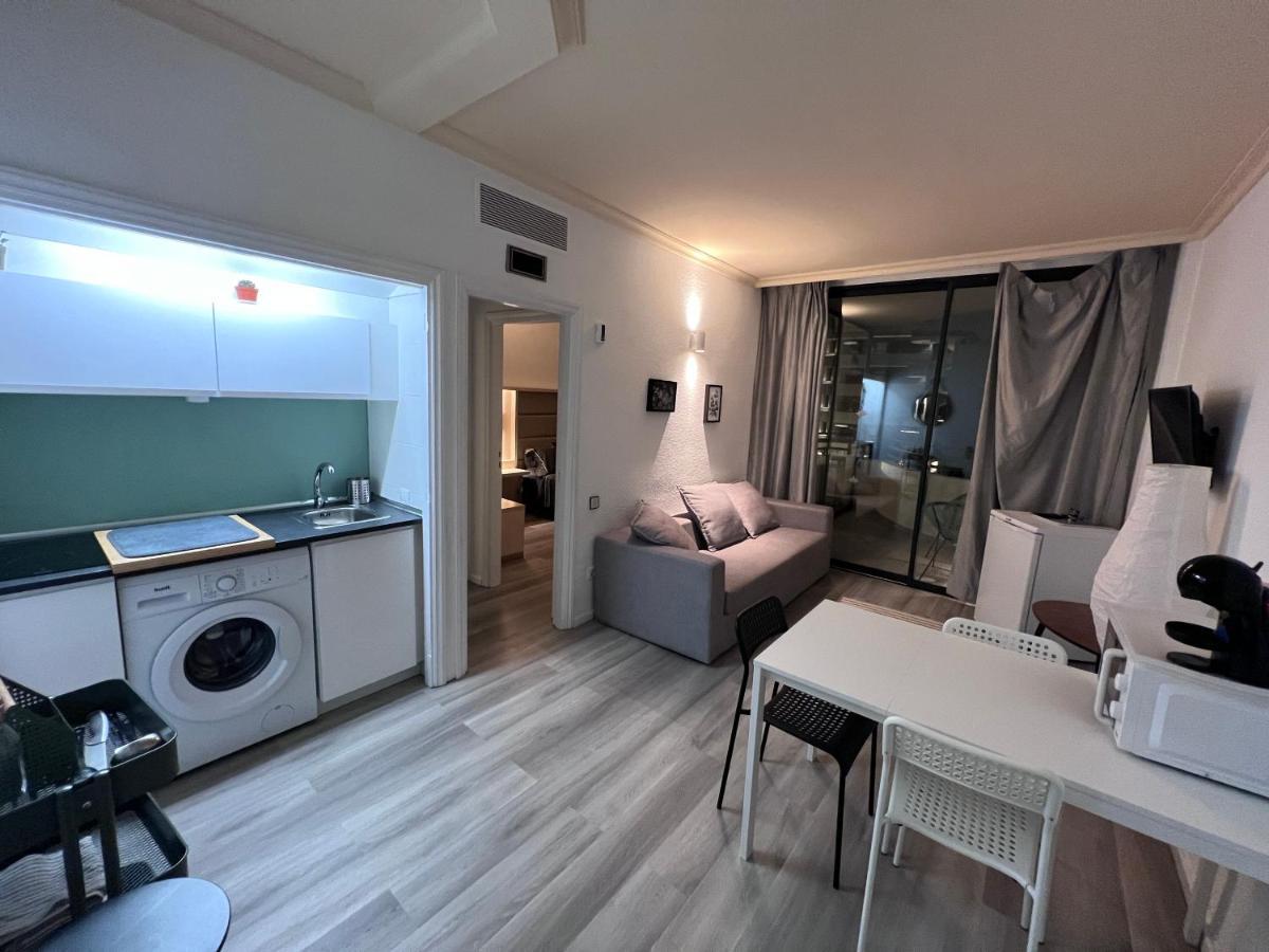 Luxury With Pool View Aparthotel *