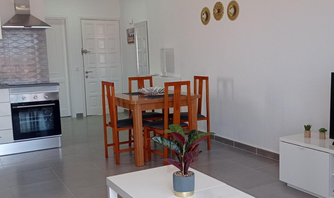 Hc Abroad Apartment *