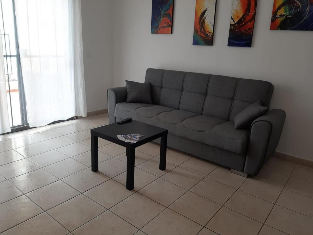 Fantastic 3 Bedrooms Mareverde, Wifi Free Holiday home
