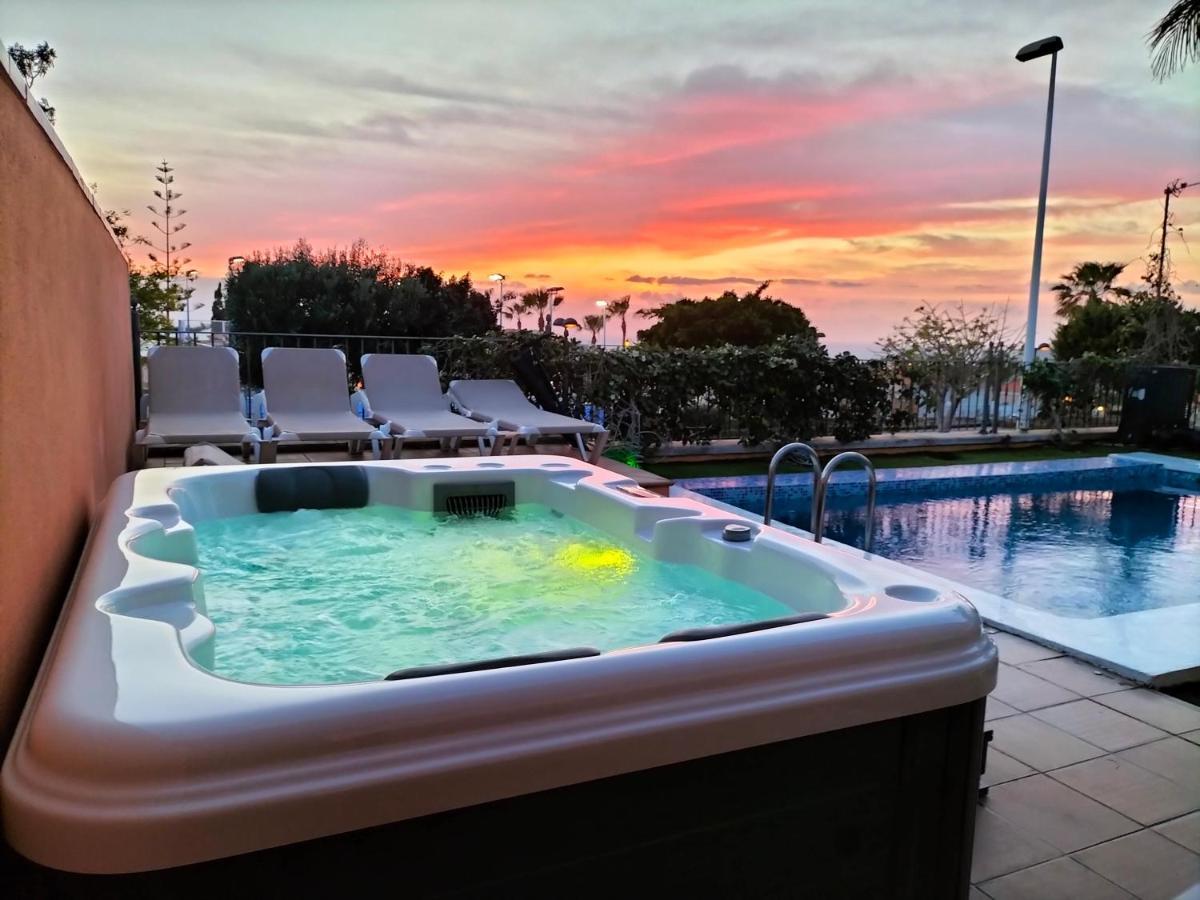 Maravillosa De Lujo Con Piscina Y Jacuzzi Privados Puerto de Santiago (Tenerife)