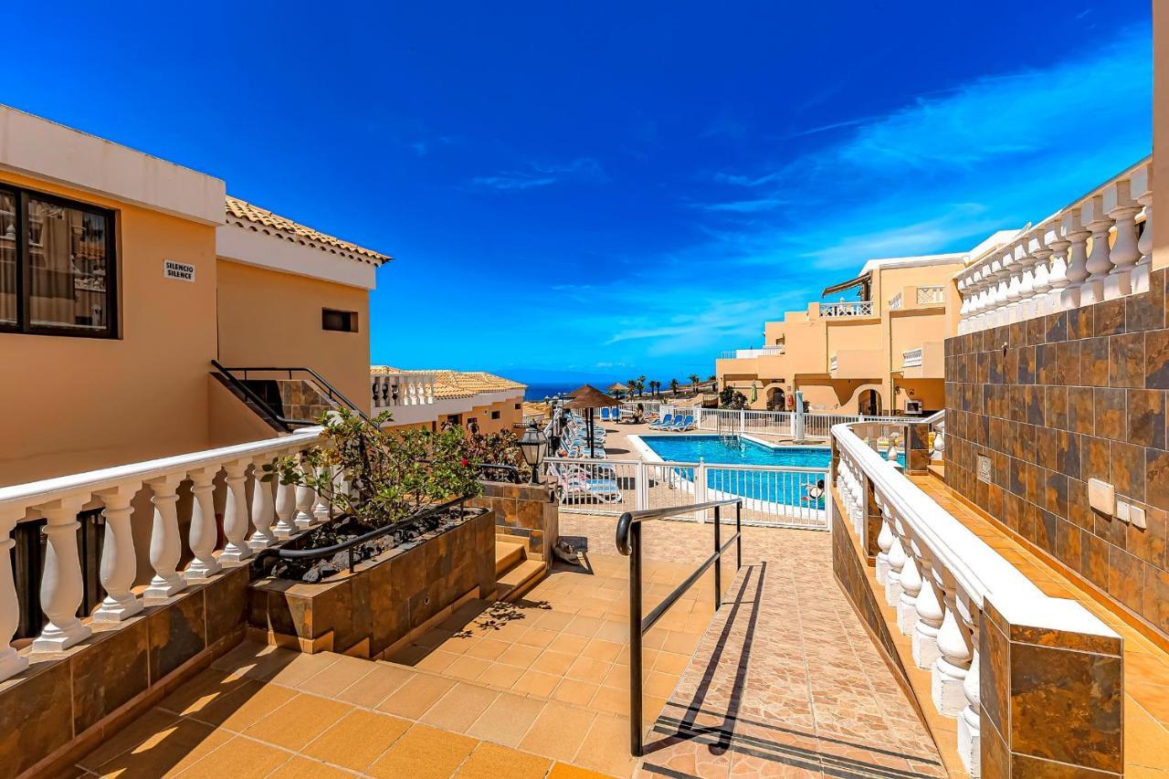 Recently Renovated Seaviews Paradise Court Appartement Costa Adeje (Tenerife)