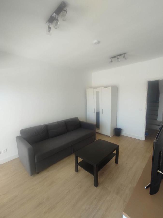 Big 3 Apartment, 83m2, With 3 Balconies And Ocean View *