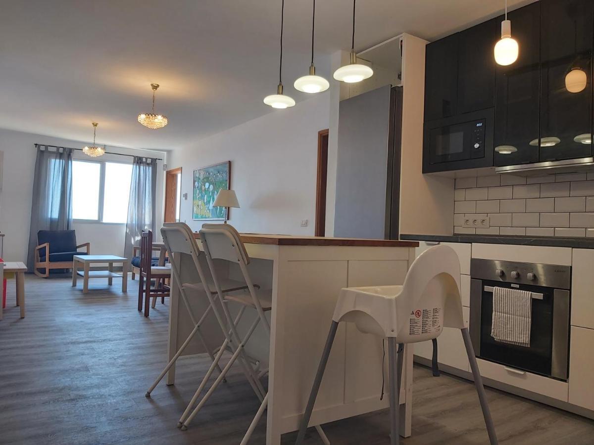 Apartamento Piso, Recién Reformado, Con Garaje, Playa *