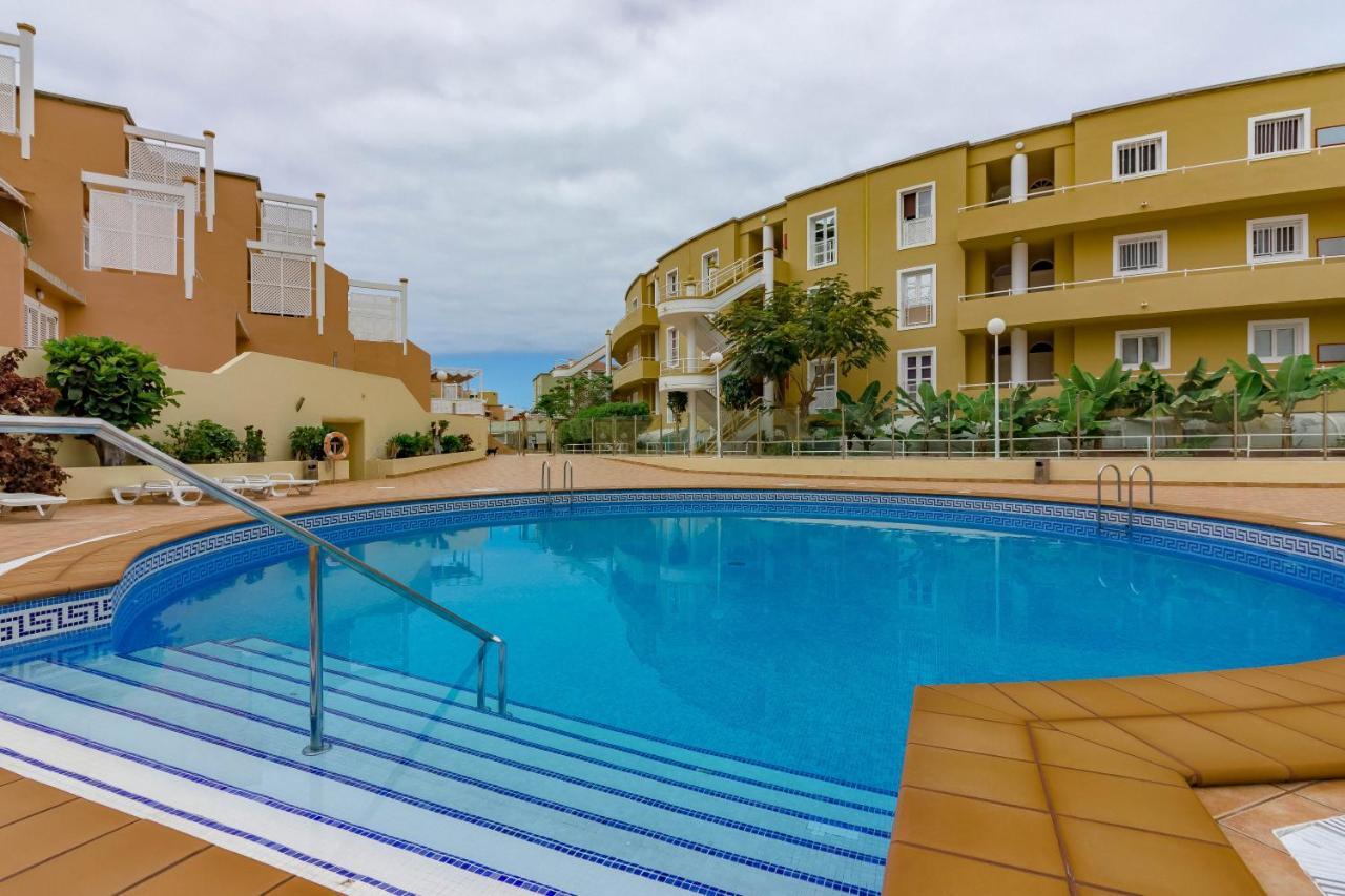 Beautiful 2 Bedroom Vista Del Mar Apartment