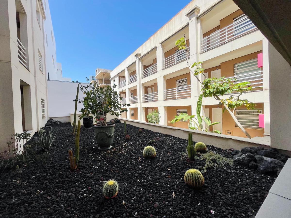 Marte Los Cristianos (Tenerife)