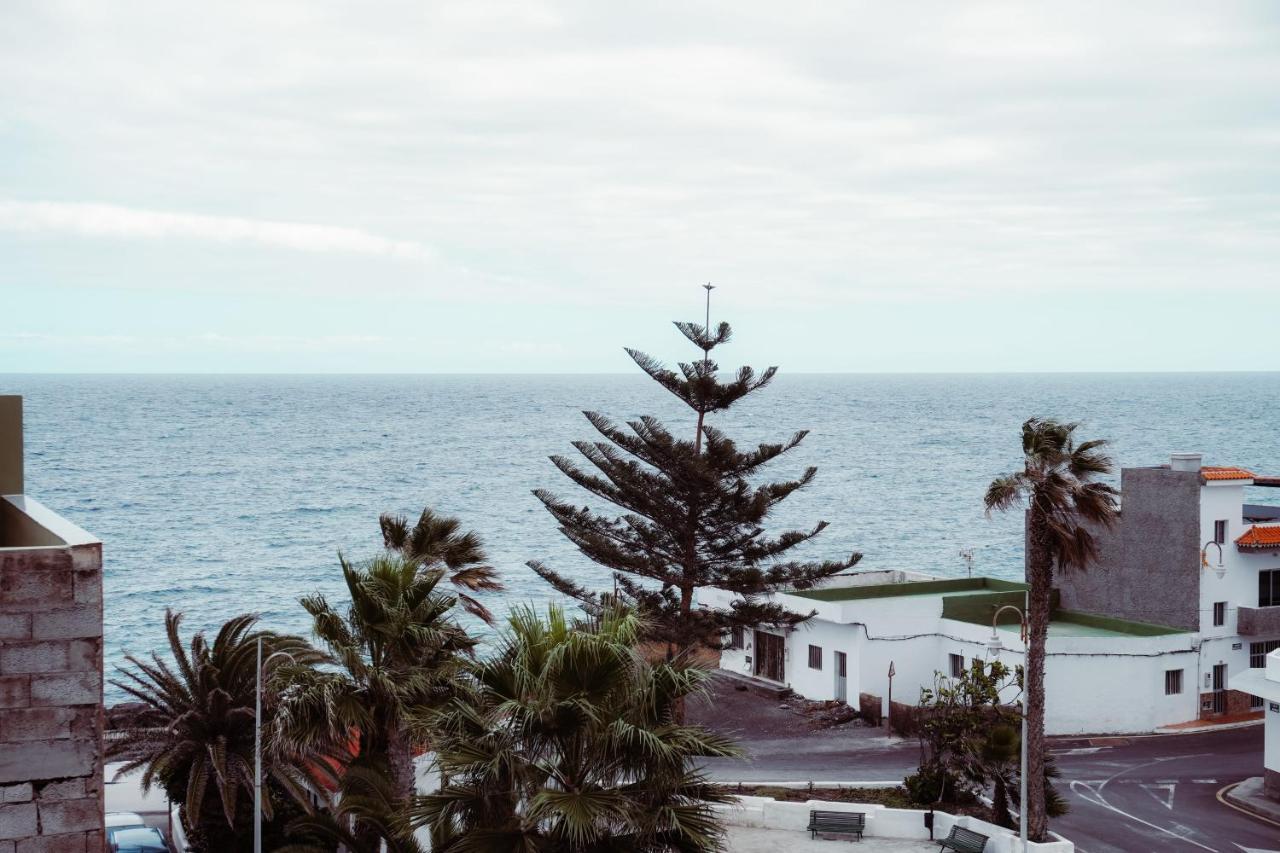 Casa Lara, Maretas