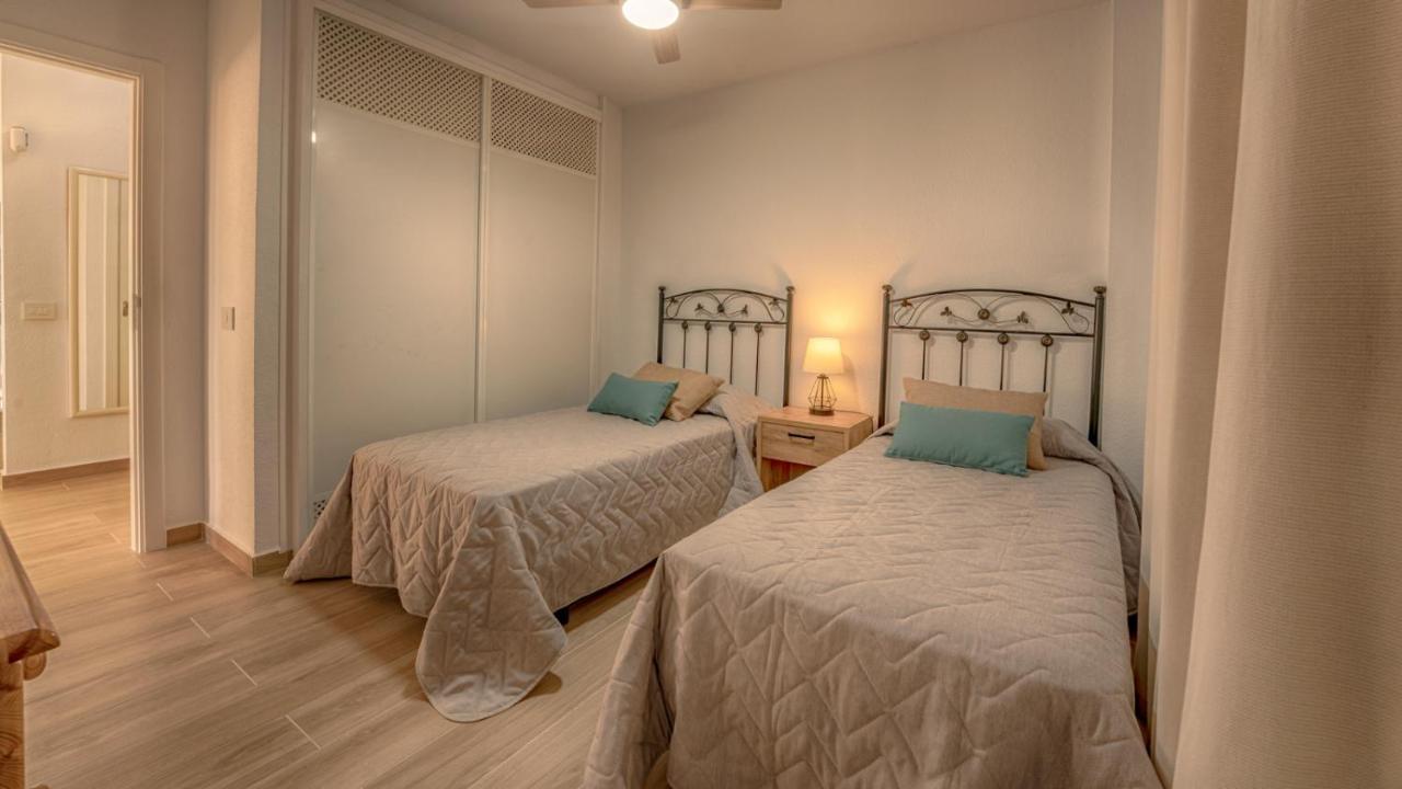 Holidays In The Sun, The Heights, Playa Cristianos * Arona (Tenerife)