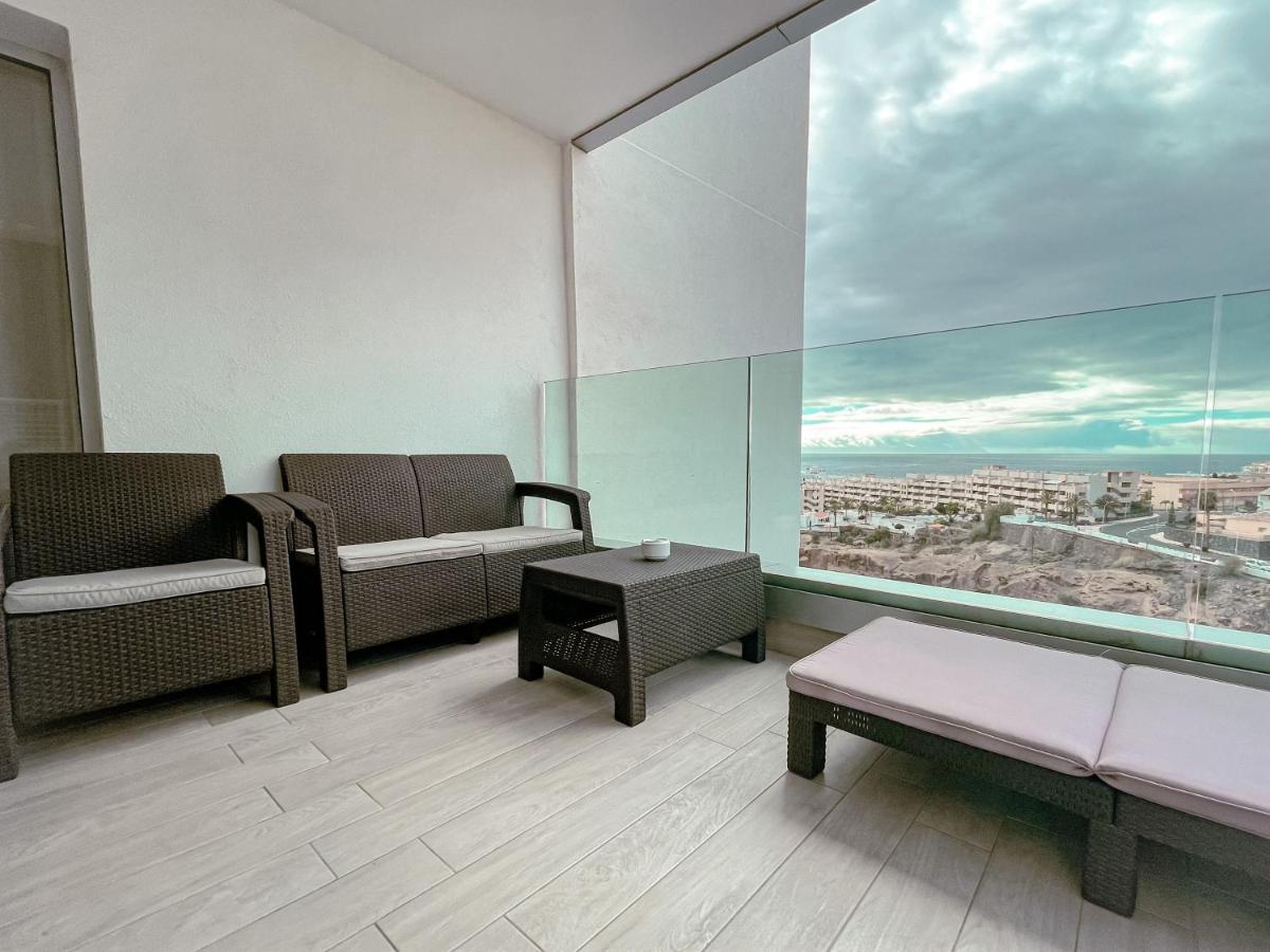 Apartment 3-bed Flat , Ocean Garden , Heated Pool & Parking, Pp207 Costa Adeje (Tenerife)