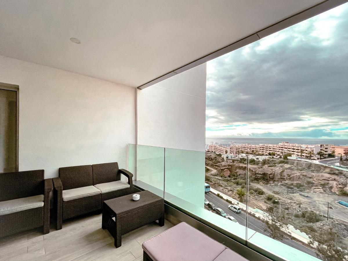 3-bed Flat , Ocean Garden , Heated Pool & Parking, Pp207 Costa Adeje (Tenerife)