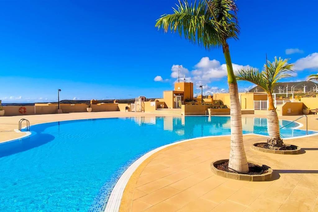 Beach And Pool View , 4 People, And Free Wifi * Poris de Abona