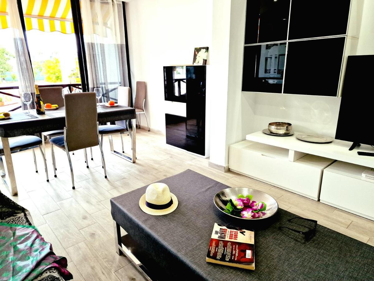 Holiday home Luxury San Marino & Pool View Los Cristianos (Tenerife)