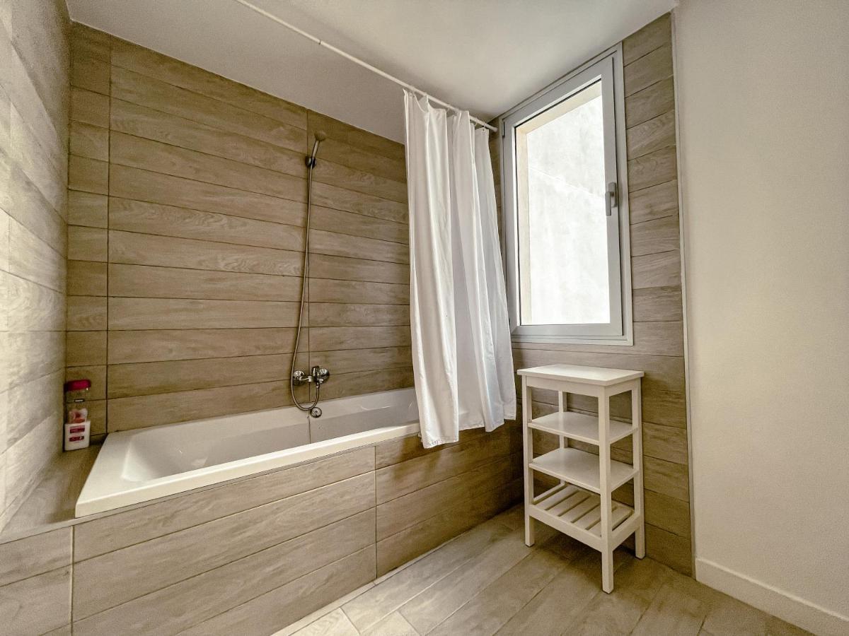 3-bed Flat , Ocean Garden , Heated Pool & Parking, Pp207 Apartment *