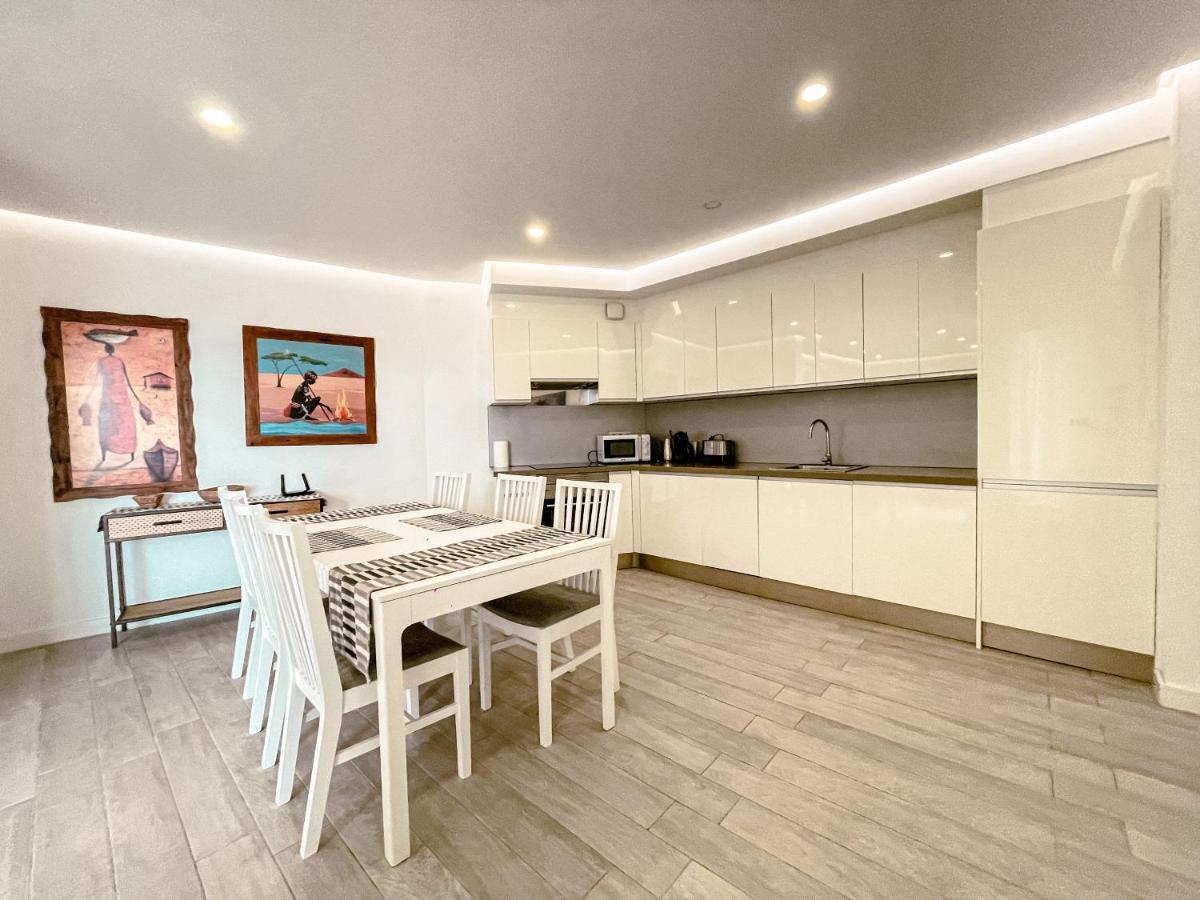Apartment 3-bed Flat , Ocean Garden , Heated Pool & Parking, Pp207 *