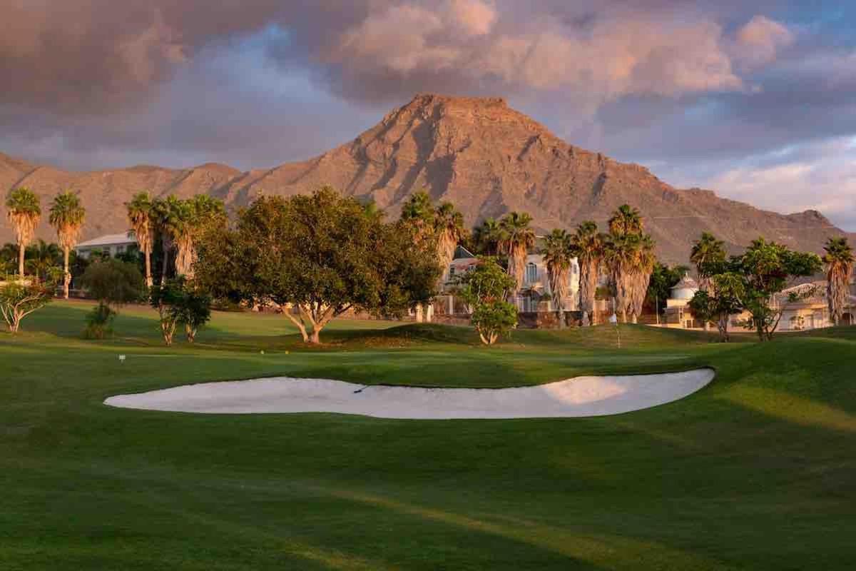 Apartment Playa Del Duque-amazing Views 2 Bedroom Costa Adeje (Tenerife)