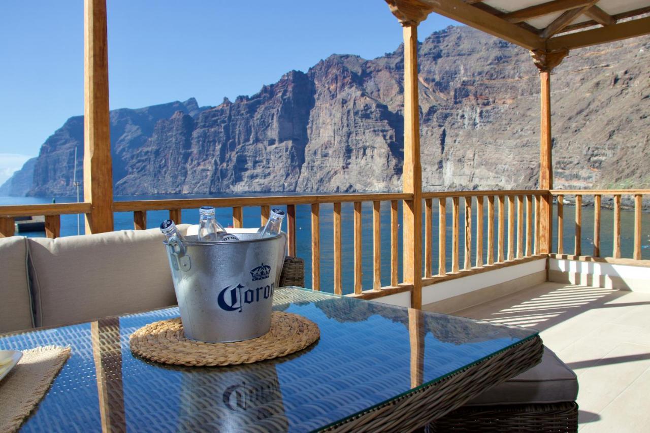 Luxury Beachfront Ocean View Apartment