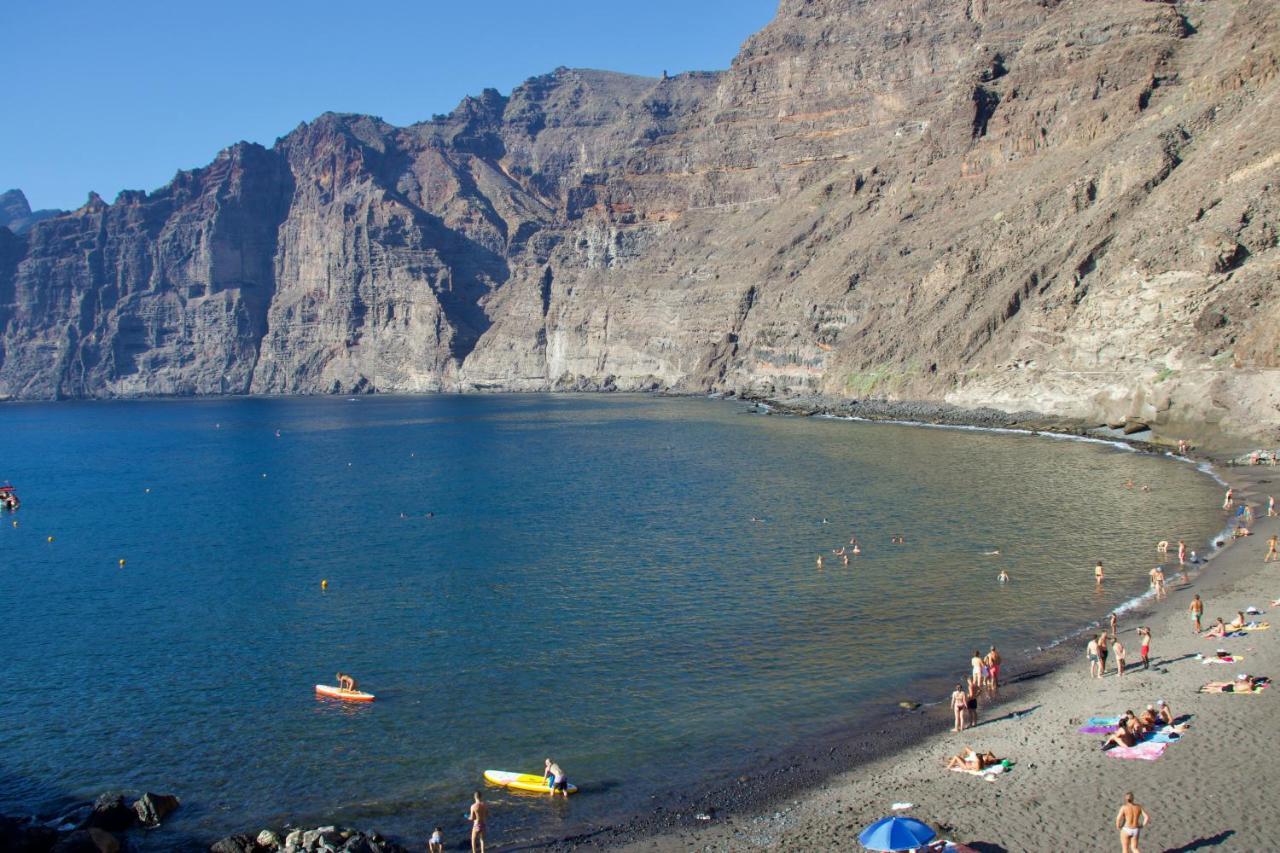 Luxury Beachfront Ocean View Acantilado de los Gigantes