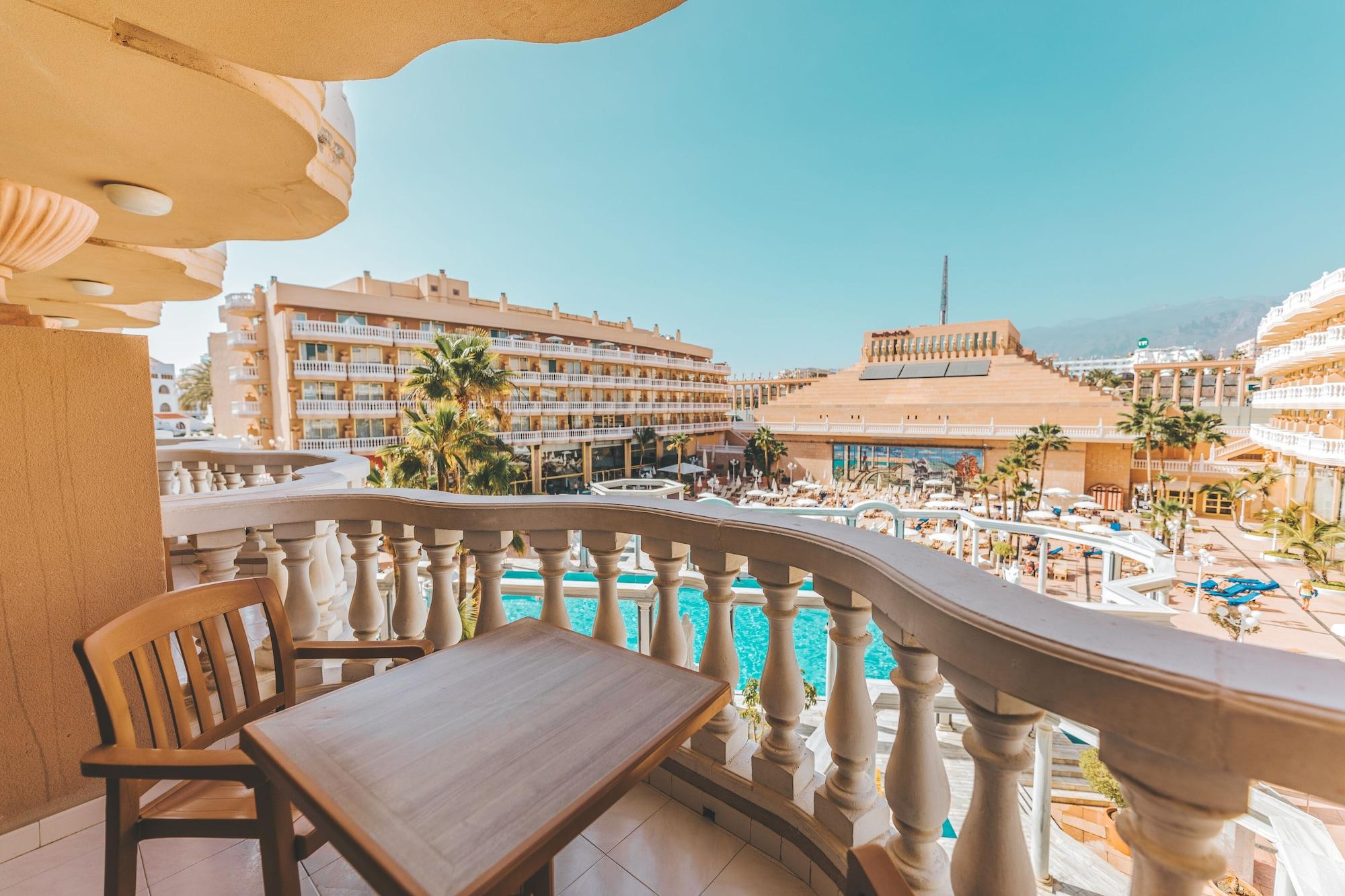 Hotel Cleopatra Palace