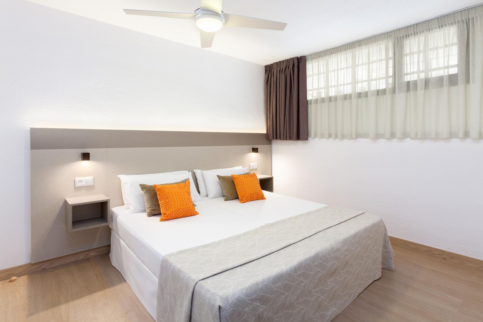 Aguamar Apartamentos, Cristianos Downtown Aparthotel 3*