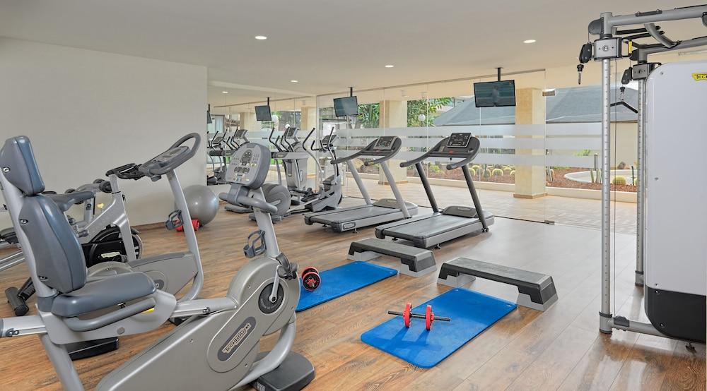 H10 Conquistador Hotel 4*