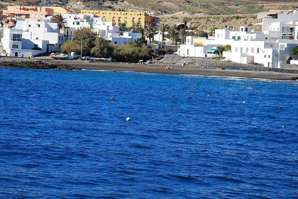 Beach And Pool View , 4 People, And Free Wifi * Poris de Abona