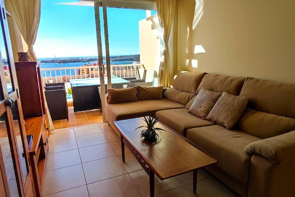 Apartment Beach And Pool View , 4 People, And Free Wifi Poris de Abona