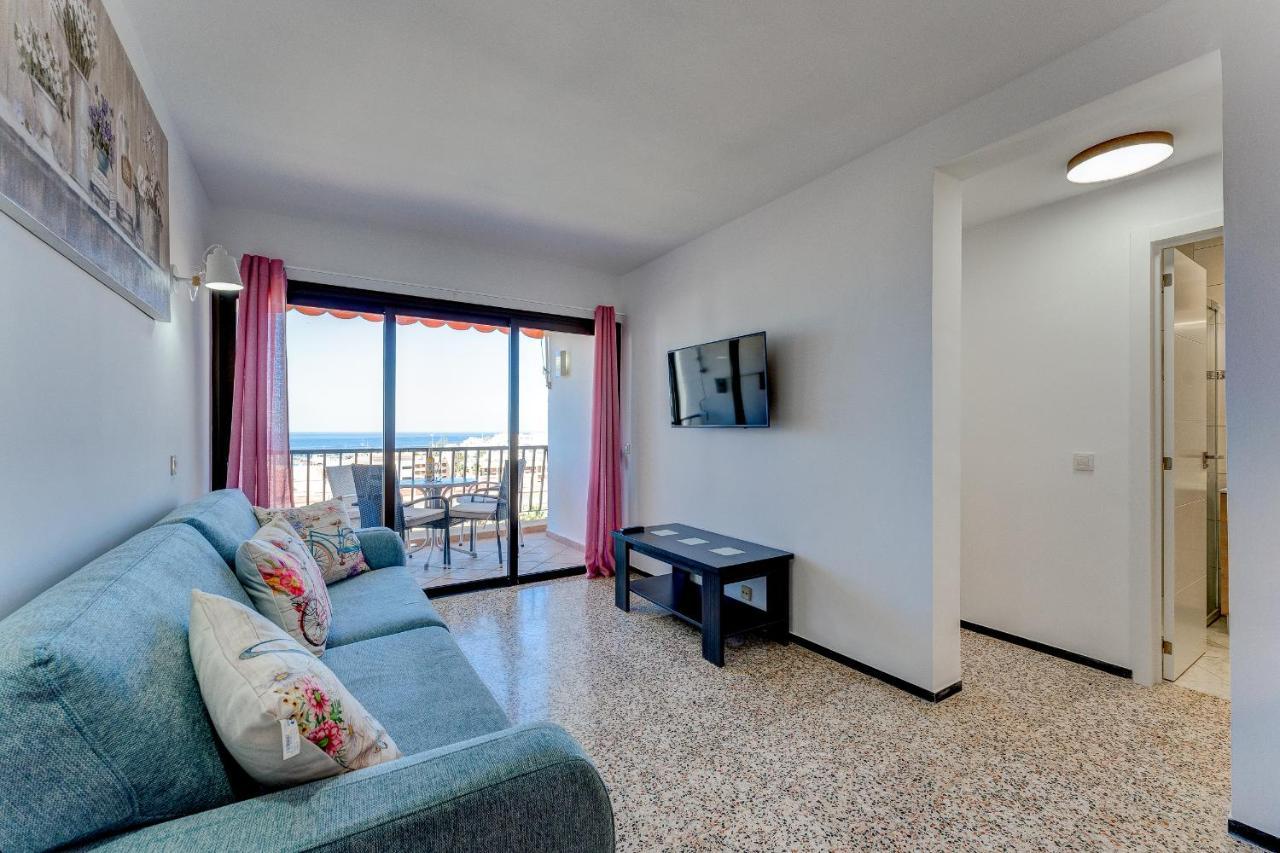 Cristianos Achacay Bluesky Apartamento