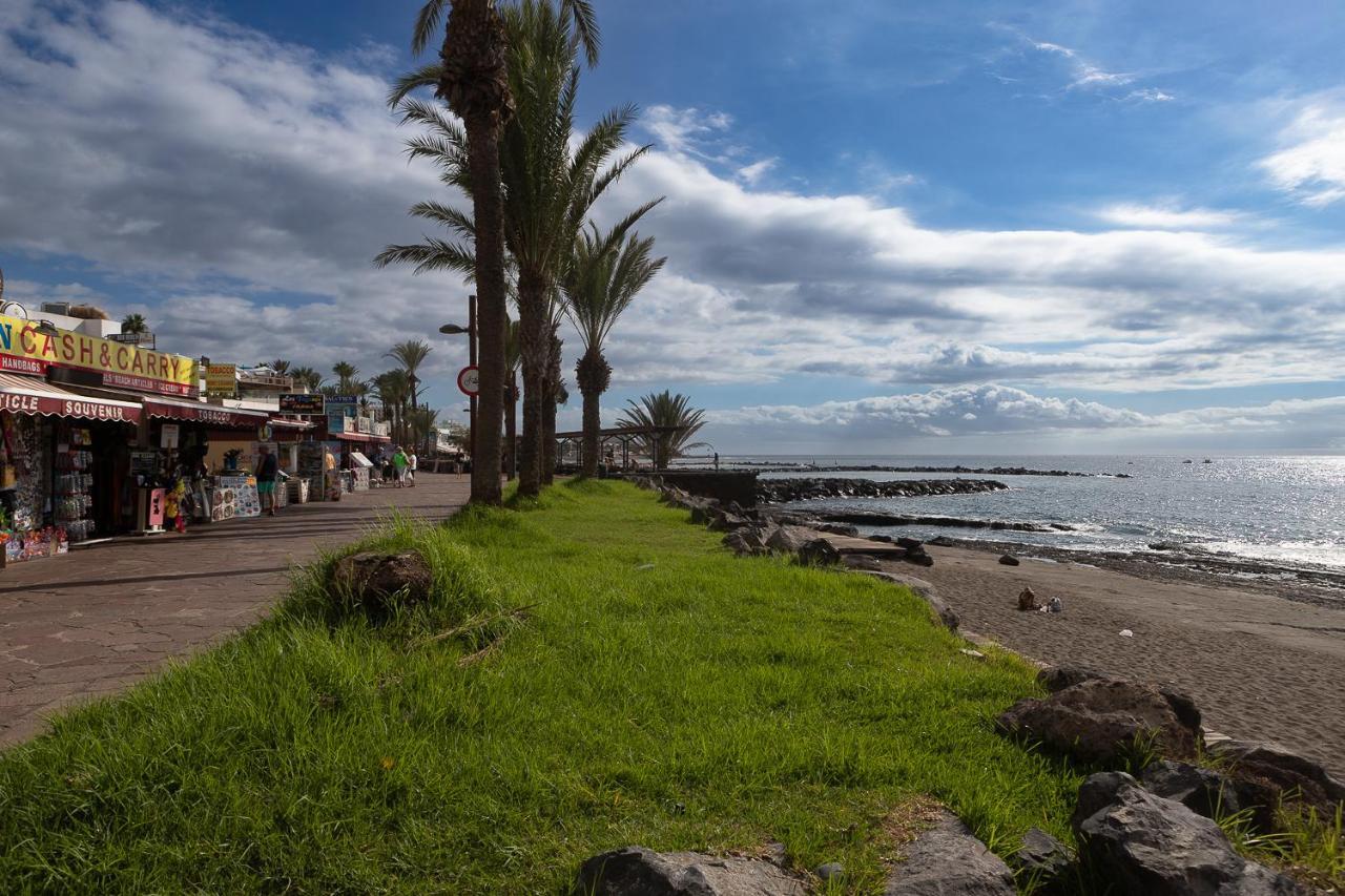 Beautiful Duplex In 3 Minutes Walking To The In Playa De Americas Apartment